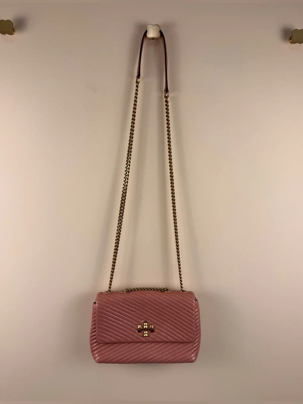 Tory Burch Kira Chevron Convertible Shoulder Bag Pink Leather with Dust Bag